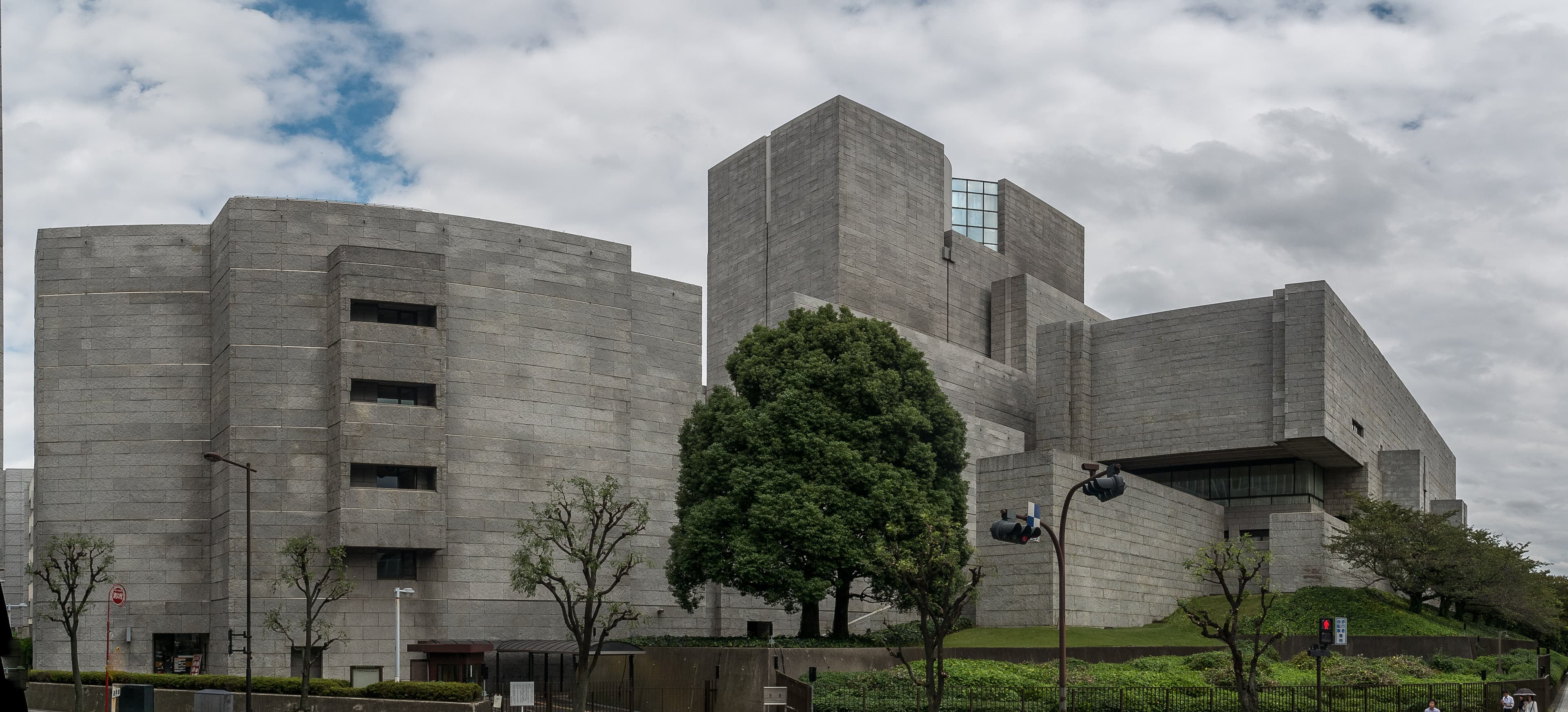 最高裁判所庁舎の外観